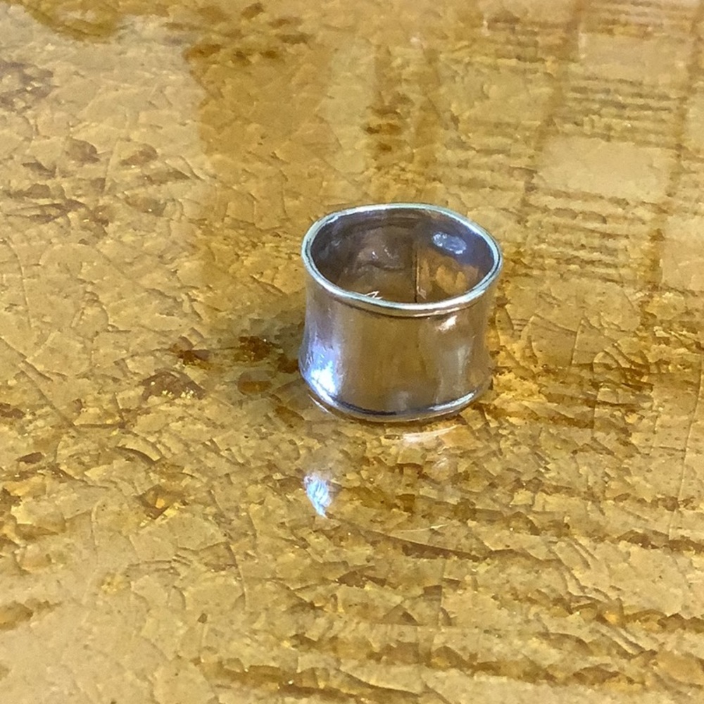 Silpada VINTAGE Hammered Cuff Ring R0723 Size 7 - Picture 5 of 16